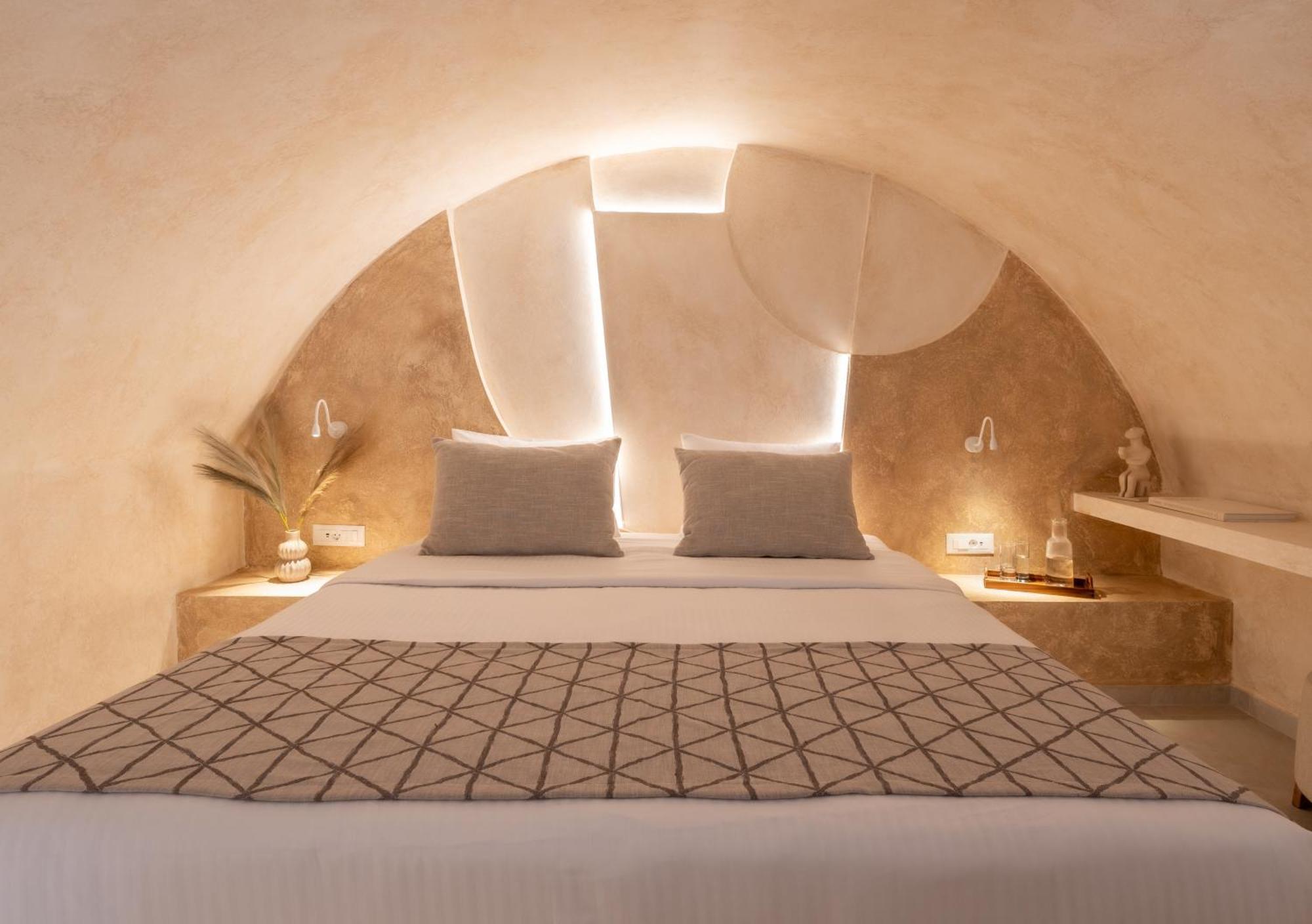 Heyday Luxury Suites Perissa  Zewnętrze zdjęcie